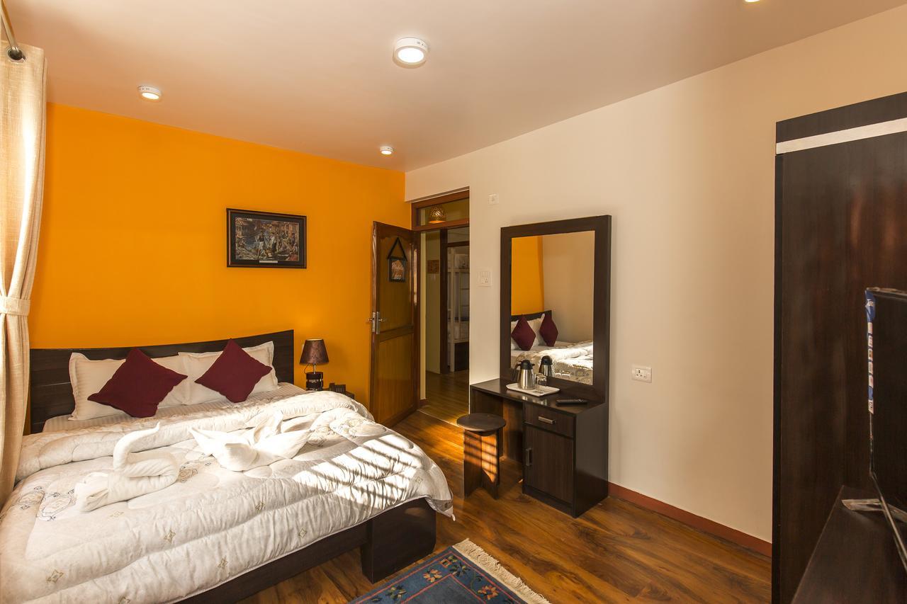 Zostel Kathmandu Hostel Bagian luar foto