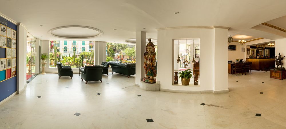 Zostel Kathmandu Hostel Bagian luar foto